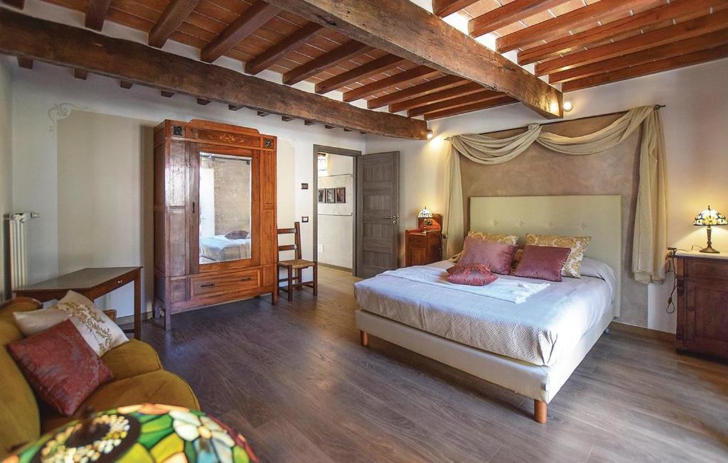 Il Nido Nel Borgo Casa Vacanze Камайоре Экстерьер фото